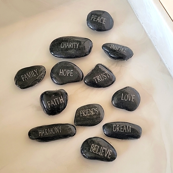 🌺3 for $10 New! Faith Worry Stones Set - Picture 2 of 4